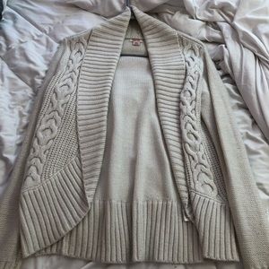 Off white thick knit cardigan